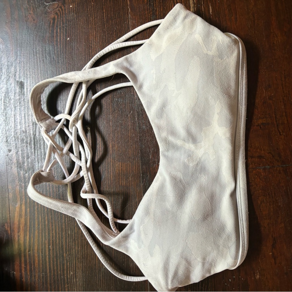 Lululemon Sports Bra - Size 6